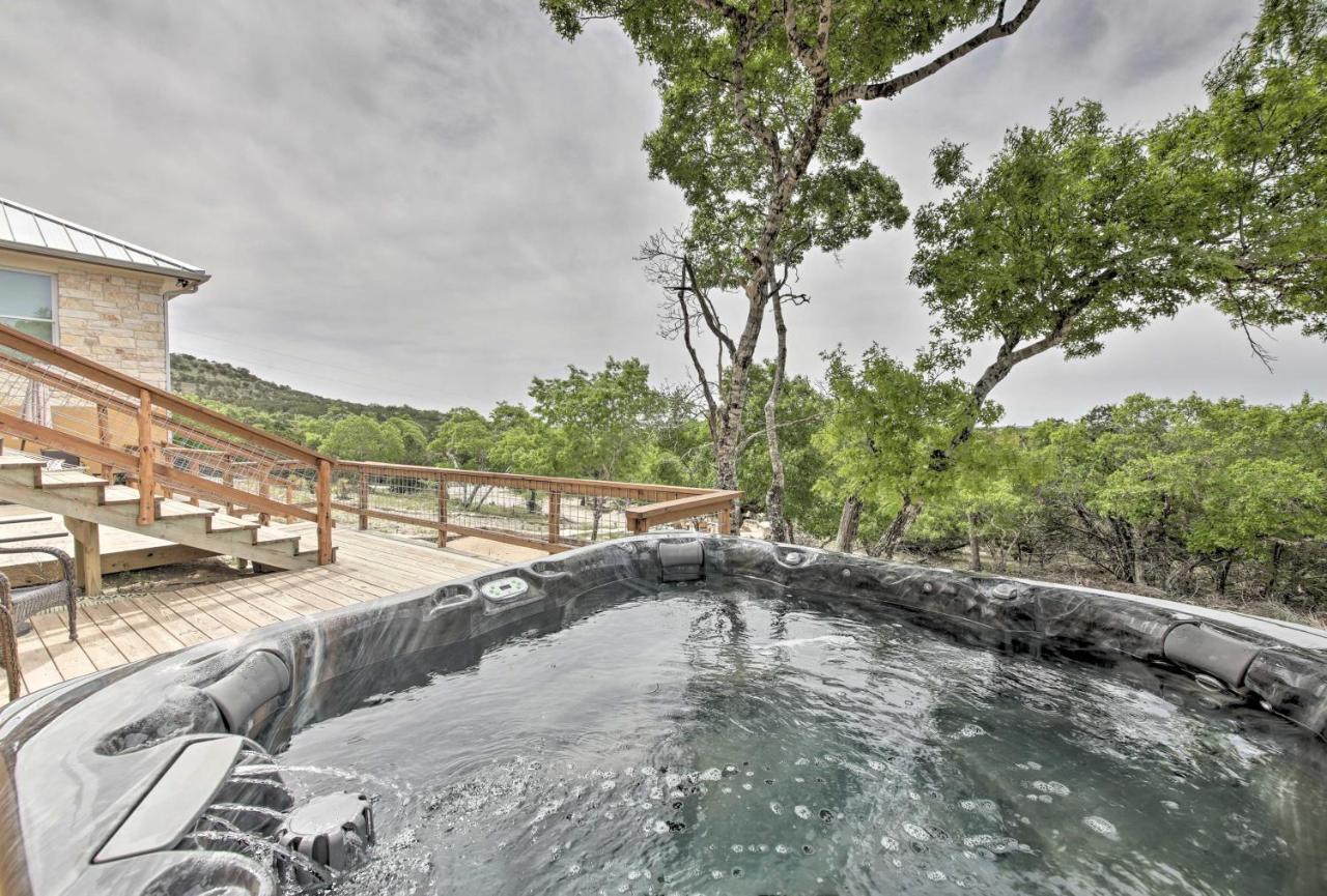 Ladera Wimberley Estate On 13 Acres With Hot Tub Villa Eksteriør billede